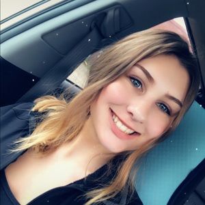 Meet your Posher, Vanessa